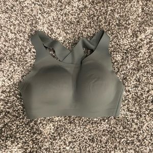 Lululemon Enlite Bra: 34D